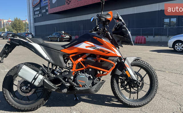 Черный КТМ 390 Adventure, объемом двигателя 0.37 л и пробегом 6 тыс. км за 7000 $, фото 1 на Automoto.ua