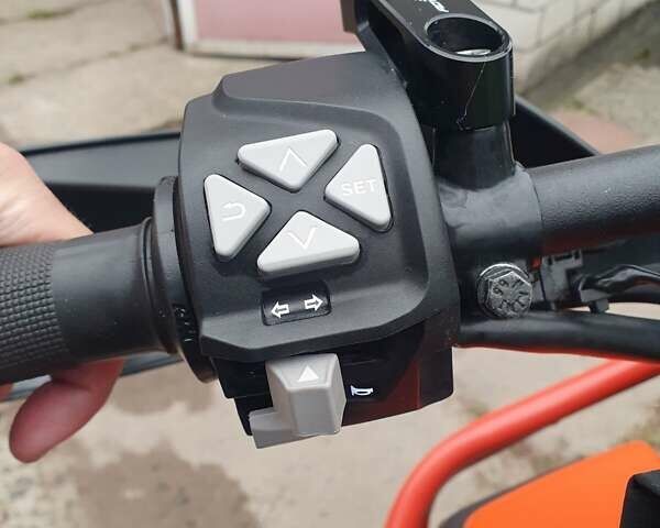Оранжевый КТМ 390 Adventure, объемом двигателя 0.37 л и пробегом 20 тыс. км за 4600 $, фото 13 на Automoto.ua