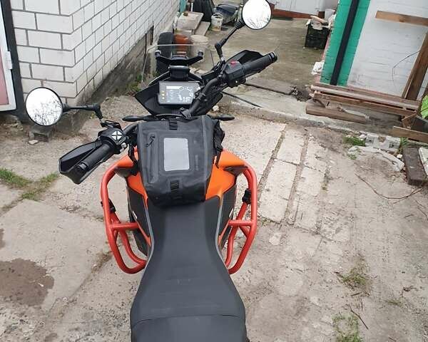 Оранжевый КТМ 390 Adventure, объемом двигателя 0.37 л и пробегом 20 тыс. км за 4600 $, фото 11 на Automoto.ua