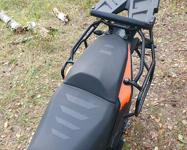 Оранжевый КТМ 390 Adventure, объемом двигателя 0.39 л и пробегом 20 тыс. км за 4900 $, фото 2 на Automoto.ua