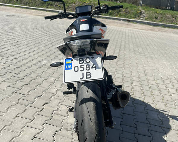 Білий КТМ 390 Duke, об'ємом двигуна 0 л та пробігом 15 тис. км за 4950 $, фото 22 на Automoto.ua