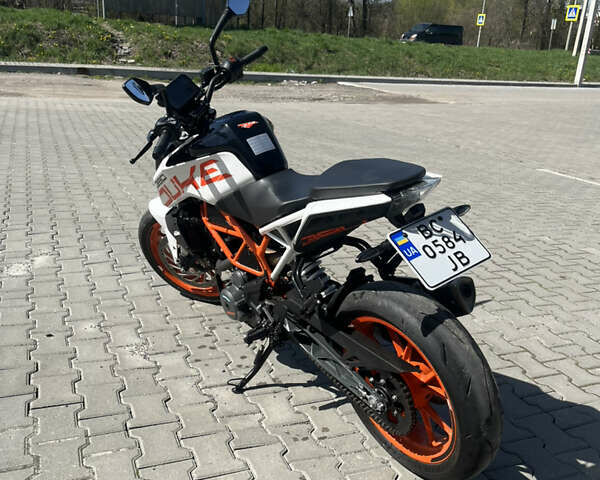 Білий КТМ 390 Duke, об'ємом двигуна 0 л та пробігом 15 тис. км за 4950 $, фото 10 на Automoto.ua