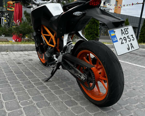 Черный КТМ 390 Duke, объемом двигателя 0.4 л и пробегом 15 тыс. км за 3300 $, фото 2 на Automoto.ua