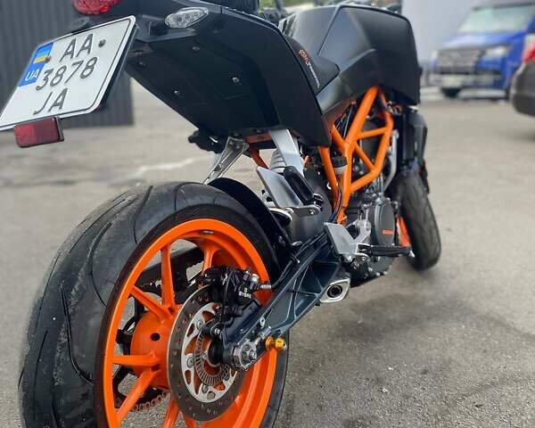 Черный КТМ 390 Duke, объемом двигателя 0 л и пробегом 15 тыс. км за 3800 $, фото 51 на Automoto.ua