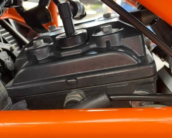 Черный КТМ 390 Duke, объемом двигателя 0 л и пробегом 15 тыс. км за 3800 $, фото 56 на Automoto.ua