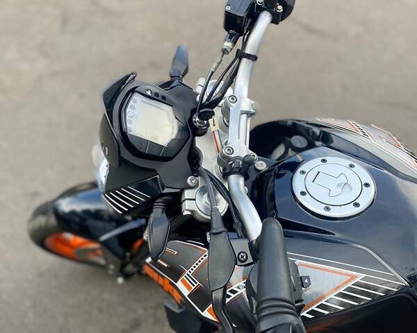 Черный КТМ 390 Duke, объемом двигателя 0 л и пробегом 15 тыс. км за 3800 $, фото 46 на Automoto.ua