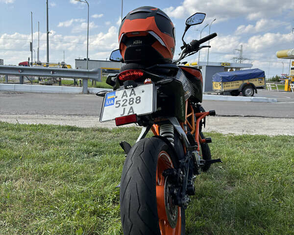 Черный КТМ 390 Duke, объемом двигателя 0.39 л и пробегом 29 тыс. км за 3600 $, фото 4 на Automoto.ua