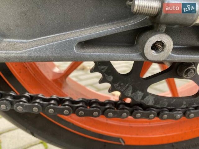 Черный КТМ 390 Duke, объемом двигателя 0.37 л и пробегом 14 тыс. км за 4400 $, фото 4 на Automoto.ua