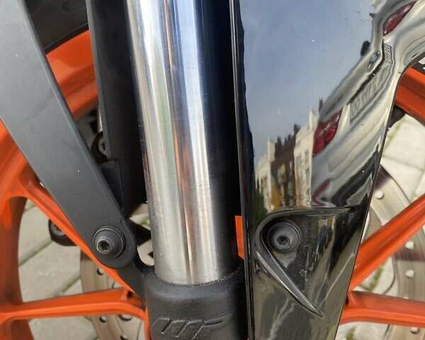 Черный КТМ 390 Duke, объемом двигателя 0.37 л и пробегом 14 тыс. км за 4400 $, фото 6 на Automoto.ua