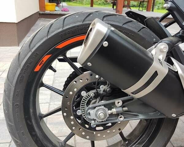 КТМ 390 Duke 2023 в Львове на Automoto.ua Черный КТМ 390 Duke, объемом двигателя 0.37 л и пробегом 5 тыс. км за 5800 $, фото 14 на Automoto.ua