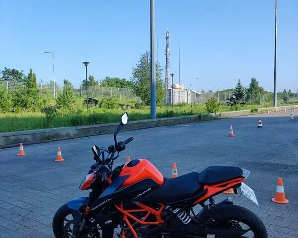 КТМ 390 Duke 2023 в Львове на Automoto.ua Черный КТМ 390 Duke, объемом двигателя 0.37 л и пробегом 5 тыс. км за 5800 $, фото 9 на Automoto.ua