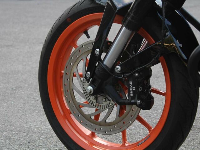 КТМ 390 Duke, об'ємом двигуна 0.39 л та пробігом 0 тис. км за 3500 $, фото 10 на Automoto.ua