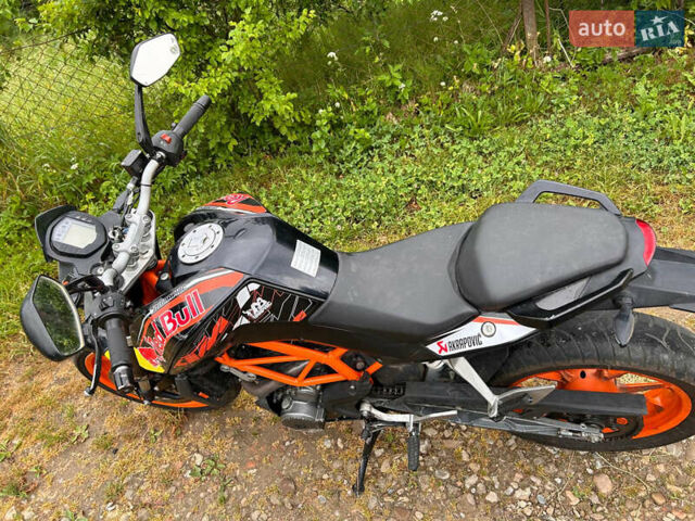 КТМ 390 Duke, объемом двигателя 0.39 л и пробегом 18 тыс. км за 2200 $, фото 5 на Automoto.ua