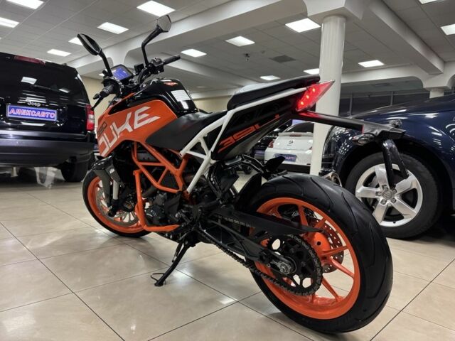 КТМ 390 Duke, объемом двигателя 0.38 л и пробегом 0 тыс. км за 4500 $, фото 3 на Automoto.ua