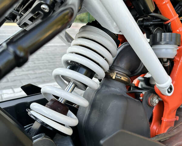 КТМ 390 Duke, об'ємом двигуна 0 л та пробігом 8 тис. км за 4700 $, фото 26 на Automoto.ua