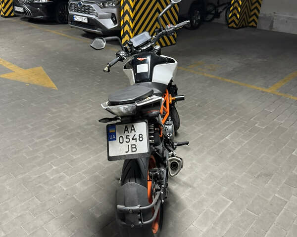 КТМ 390 Duke 2020 в Киеве на Automoto.ua КТМ 390 Duke, объемом двигателя 0.39 л и пробегом 13 тыс. км за 4200 $, фото 5 на Automoto.ua