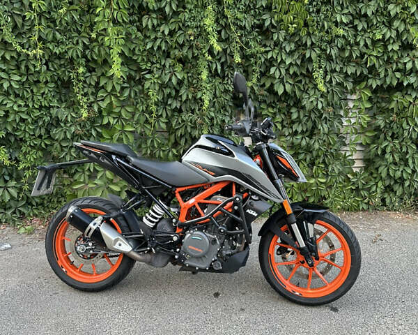 КТМ 390 Duke, объемом двигателя 0 л и пробегом 19 тыс. км за 4700 $, фото 1 на Automoto.ua