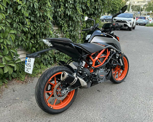 КТМ 390 Duke, объемом двигателя 0 л и пробегом 19 тыс. км за 4700 $, фото 2 на Automoto.ua