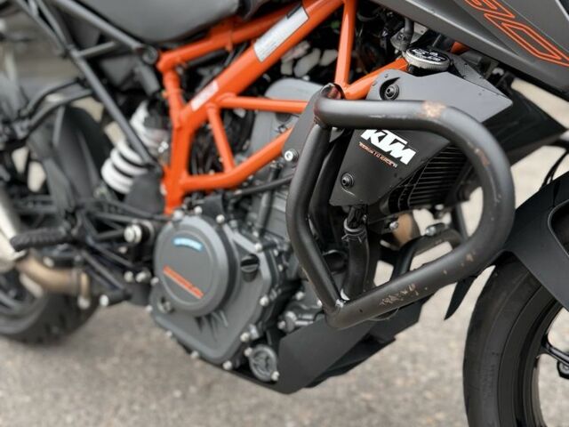 КТМ 390 Duke, объемом двигателя 0.4 л и пробегом 0 тыс. км за 5200 $, фото 2 на Automoto.ua