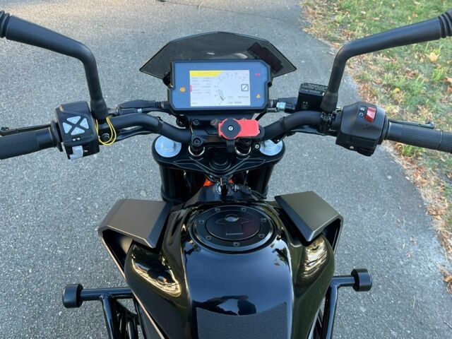 КТМ 390 Duke, объемом двигателя 0.37 л и пробегом 0 тыс. км за 5200 $, фото 12 на Automoto.ua