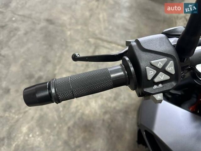 КТМ 390 Duke, объемом двигателя 0 л и пробегом 1 тыс. км за 5500 $, фото 11 на Automoto.ua
