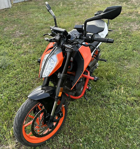 КТМ 390 Duke, объемом двигателя 0 л и пробегом 4 тыс. км за 5000 $, фото 1 на Automoto.ua