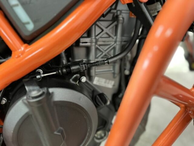 КТМ 390 Duke, об'ємом двигуна 0.39 л та пробігом 0 тис. км за 7400 $, фото 3 на Automoto.ua