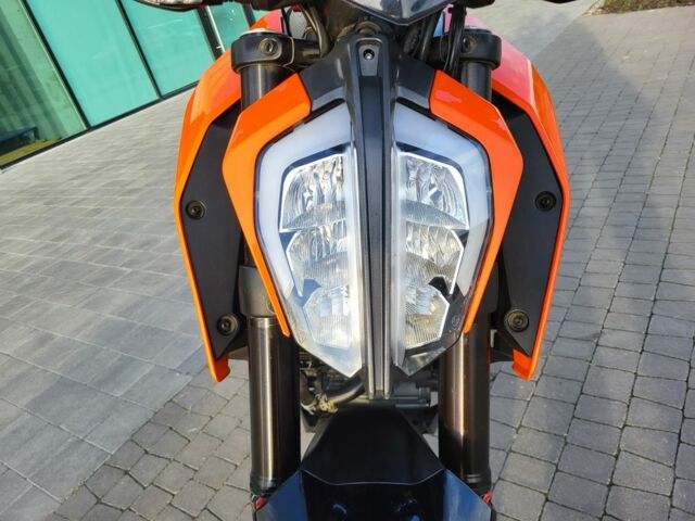 КТМ 390 Duke, объемом двигателя 0.39 л и пробегом 0 тыс. км за 4650 $, фото 17 на Automoto.ua