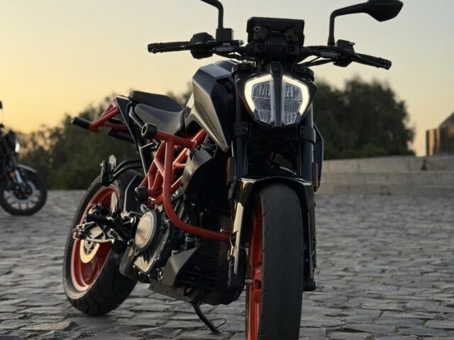 КТМ 390 Duke, объемом двигателя 0.39 л и пробегом 0 тыс. км за 4899 $, фото 6 на Automoto.ua