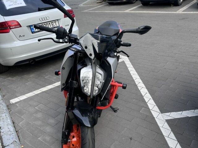 КТМ 390 Duke, объемом двигателя 0.37 л и пробегом 0 тыс. км за 4950 $, фото 1 на Automoto.ua