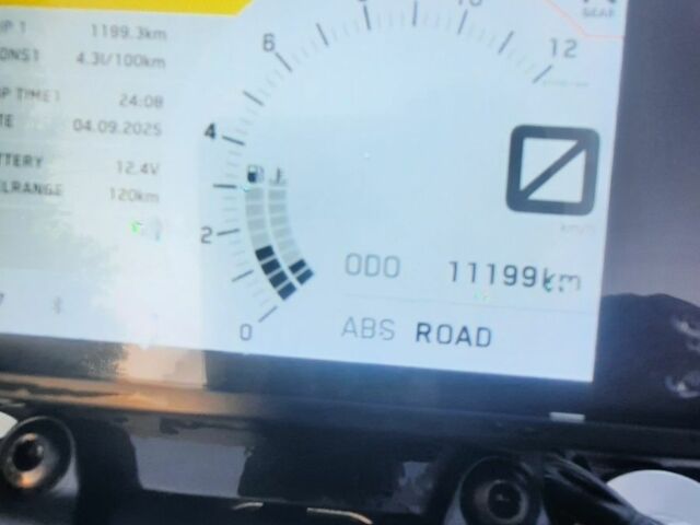 КТМ 390 Duke, объемом двигателя 0.39 л и пробегом 0 тыс. км за 4800 $, фото 18 на Automoto.ua