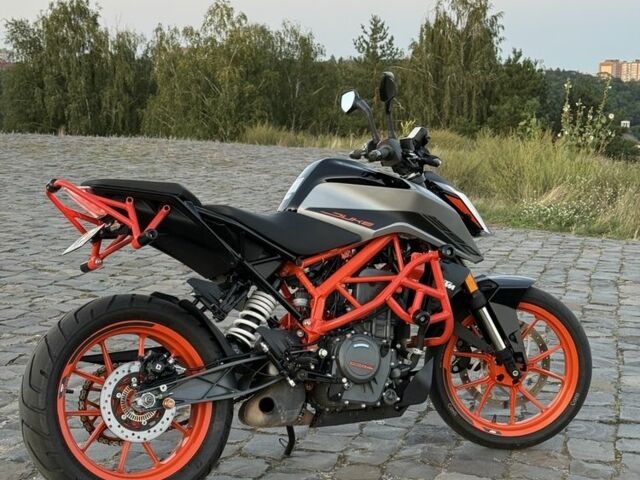 КТМ 390 Duke, объемом двигателя 0.39 л и пробегом 0 тыс. км за 4899 $, фото 2 на Automoto.ua