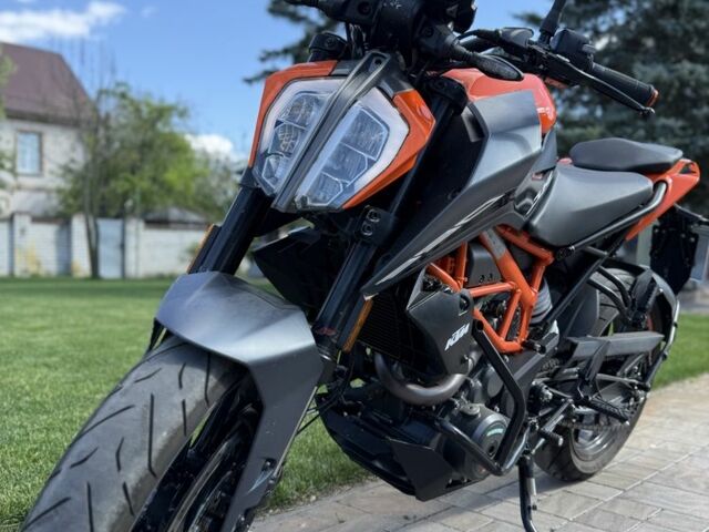 КТМ 390 Duke, объемом двигателя 0.39 л и пробегом 0 тыс. км за 6105 $, фото 2 на Automoto.ua