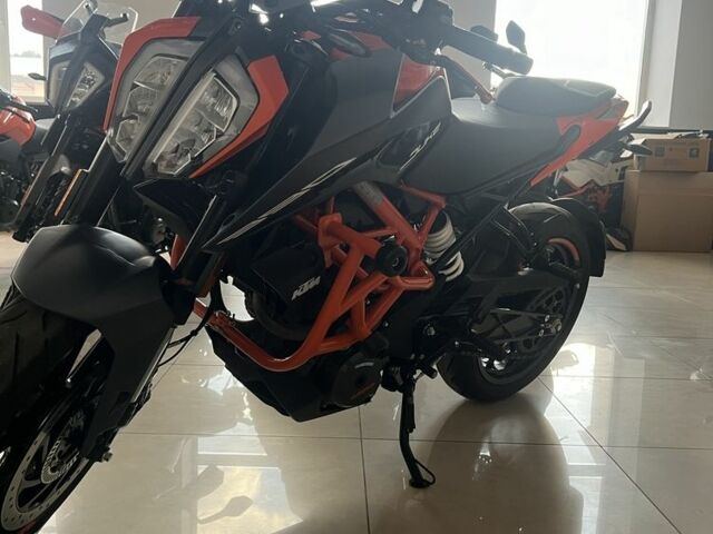 КТМ 390 Duke, объемом двигателя 0.39 л и пробегом 0 тыс. км за 5800 $, фото 5 на Automoto.ua
