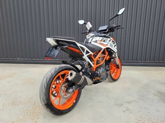 КТМ 390 Duke, объемом двигателя 0.39 л и пробегом 0 тыс. км за 4800 $, фото 6 на Automoto.ua
