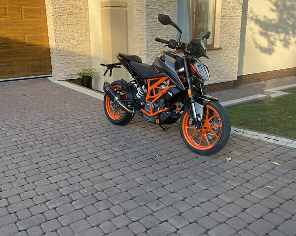 Сірий КТМ 390 Duke, об'ємом двигуна 0.37 л та пробігом 12 тис. км за 5000 $, фото 11 на Automoto.ua