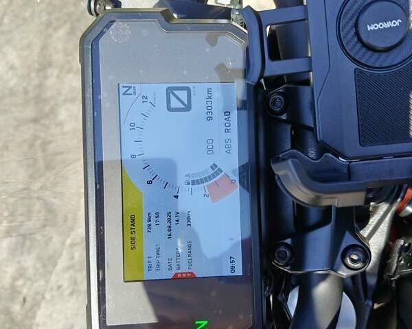 Сірий КТМ 390 Duke, об'ємом двигуна 0.37 л та пробігом 9 тис. км за 5100 $, фото 3 на Automoto.ua