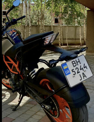 Серый КТМ 390 Duke, объемом двигателя 0.39 л и пробегом 11 тыс. км за 4650 $, фото 15 на Automoto.ua