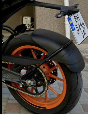 Серый КТМ 390 Duke, объемом двигателя 0.39 л и пробегом 11 тыс. км за 4650 $, фото 14 на Automoto.ua