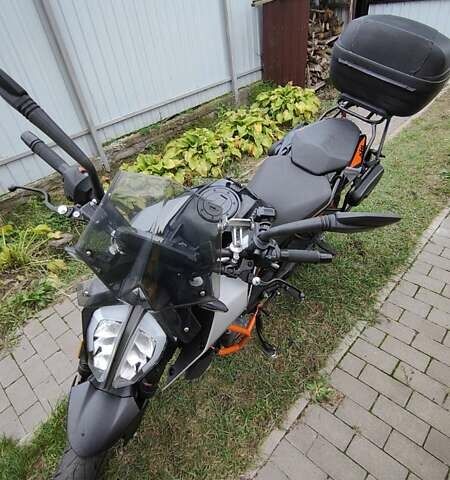 Сірий КТМ 390 Duke, об'ємом двигуна 0.39 л та пробігом 24 тис. км за 4950 $, фото 8 на Automoto.ua