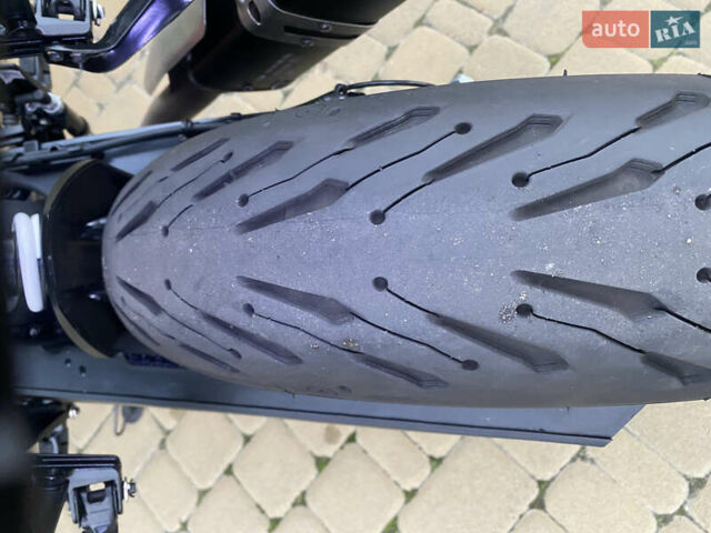 КТМ 390 Duke 2023 в Киеве на Automoto.ua Серый КТМ 390 Duke, объемом двигателя 0.4 л и пробегом 3 тыс. км за 5350 $, фото 12 на Automoto.ua