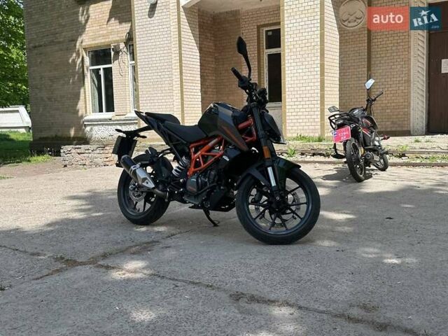 Сірий КТМ 390 Duke, об'ємом двигуна 0.39 л та пробігом 7 тис. км за 4600 $, фото 1 на Automoto.ua