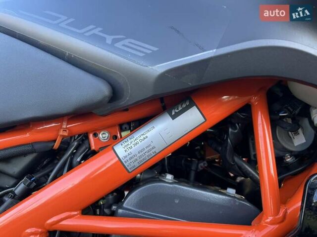 КТМ 390 Duke 2023 в Киеве на Automoto.ua Серый КТМ 390 Duke, объемом двигателя 0.37 л и пробегом 9 тыс. км за 5200 $, фото 9 на Automoto.ua