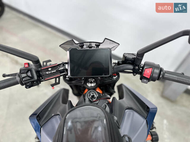 КТМ 390 Duke 2024 в Виноградове на Automoto.ua Синий КТМ 390 Duke, объемом двигателя 0.4 л и пробегом 8 тыс. км за 7600 $, фото 12 на Automoto.ua