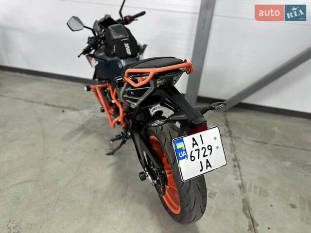 КТМ 390 Duke 2024 в Виноградове на Automoto.ua Синий КТМ 390 Duke, объемом двигателя 0.4 л и пробегом 8 тыс. км за 7600 $, фото 6 на Automoto.ua