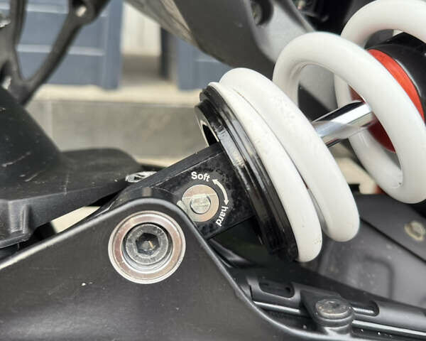 Синій КТМ 390 Duke, об'ємом двигуна 0.4 л та пробігом 7 тис. км за 6600 $, фото 7 на Automoto.ua
