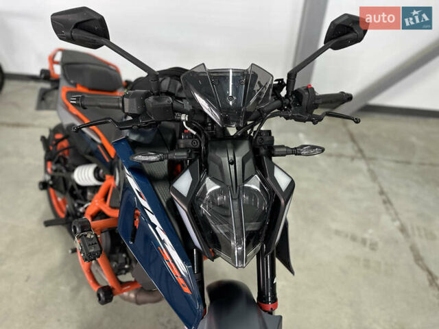 КТМ 390 Duke 2024 в Виноградове на Automoto.ua Синий КТМ 390 Duke, объемом двигателя 0.4 л и пробегом 8 тыс. км за 7600 $, фото 2 на Automoto.ua