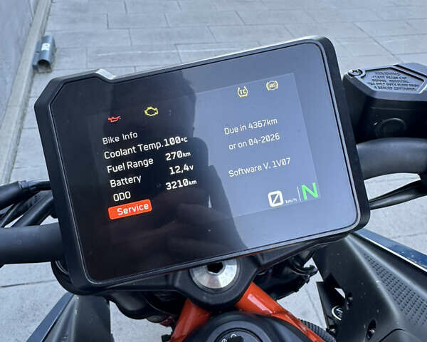 КТМ 390 Duke 2024 в Львове на Automoto.ua Синий КТМ 390 Duke, объемом двигателя 0.4 л и пробегом 3 тыс. км за 7000 $, фото 10 на Automoto.ua