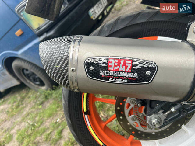 Помаранчевий КТМ 390 Duke, об'ємом двигуна 0.37 л та пробігом 26 тис. км за 4600 $, фото 4 на Automoto.ua