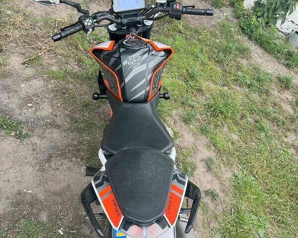 Помаранчевий КТМ 390 Duke, об'ємом двигуна 0.37 л та пробігом 26 тис. км за 4600 $, фото 2 на Automoto.ua